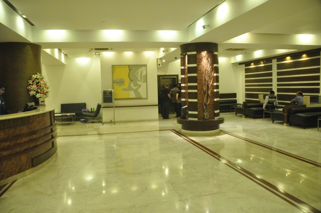 The Hans, New Delhi
